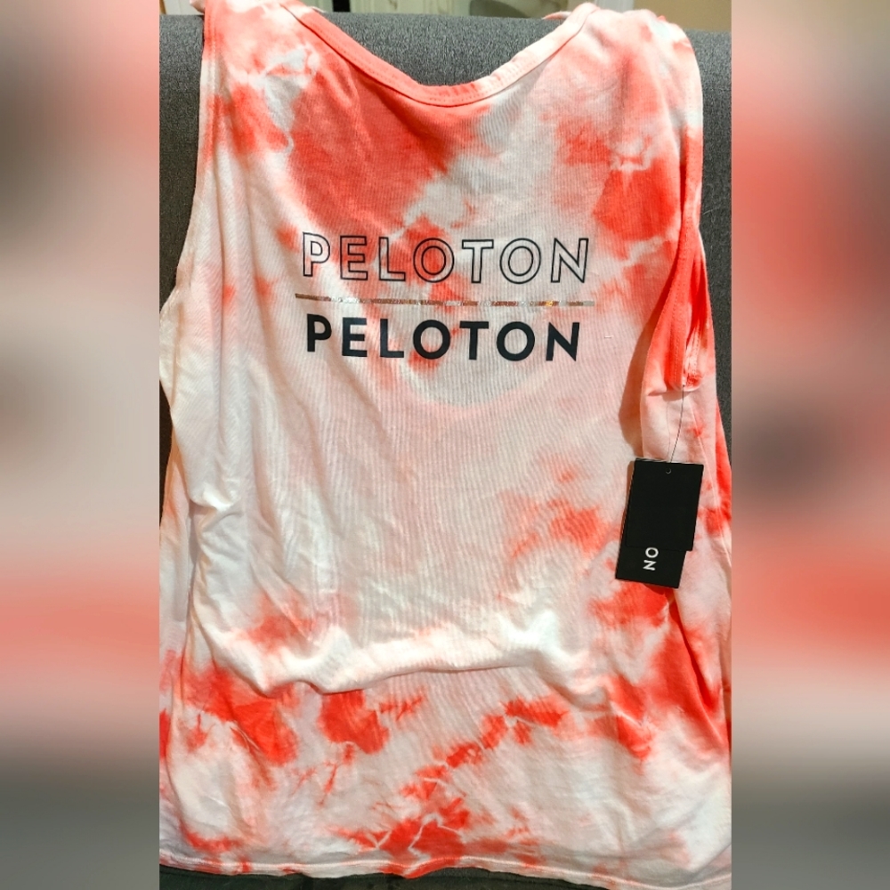 Peloton tank